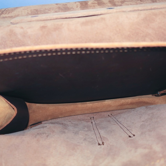 Saddleback Leather Front Pocket Briefcase in Dark Coffee Brown - Picture 5 of 16